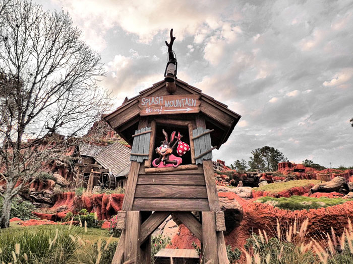 Disneyland Is Changing Its Splash Mountain Log Ride Because It’s Based On A Racist Movie