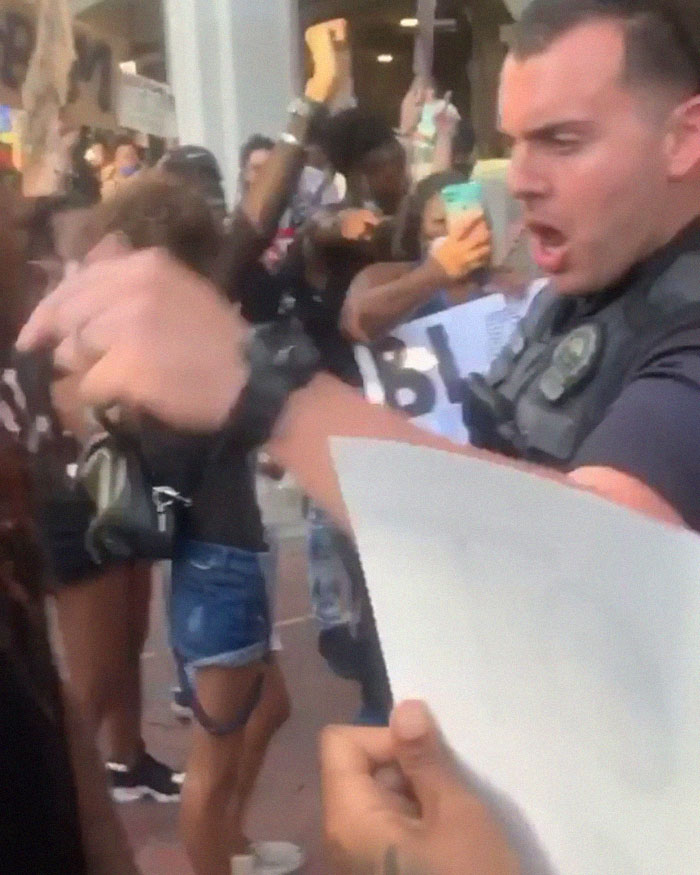 After A Cop Pushed A Kneeling Woman, Black Female Police Officer Stands Up For Her