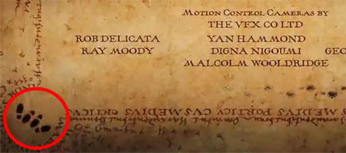 During The Prisoner Of Azkaban Credits, You Can See Two Pairs Of Feet On The Marauder’s Map That Appear To Be Kissing Or Doing Something More