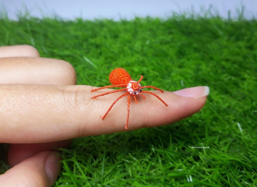 Presenting The Tiniest Spider Amigurumi You've Ever Seen, Get The 10-Step Pattern To Make One!