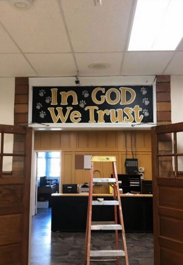 Kentucky School District Finds A Brilliant Loophole For The “In God We Trust” Law By Framing A One-Dollar Bill