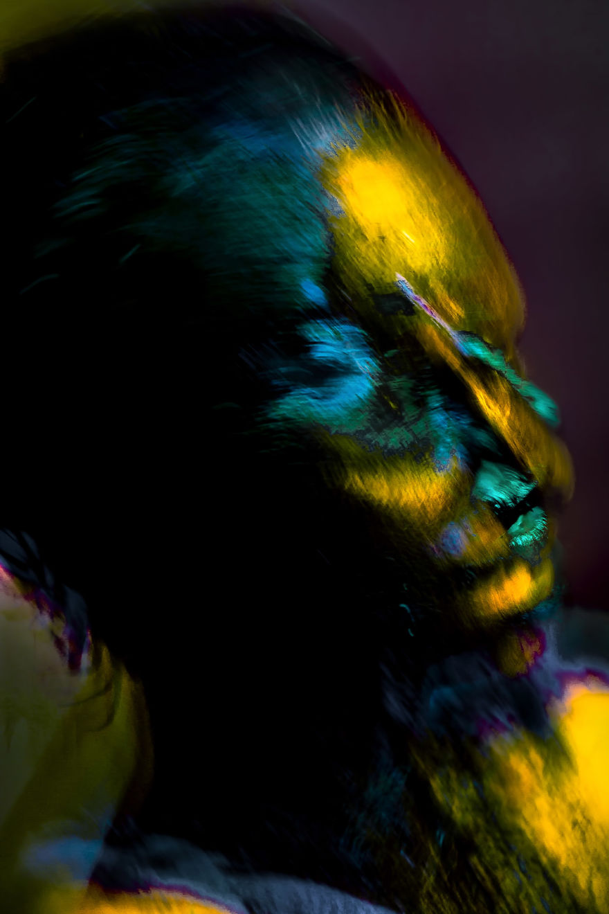 I Use Lights And Body Paint To Capture These Surreal And Colorful Portraits