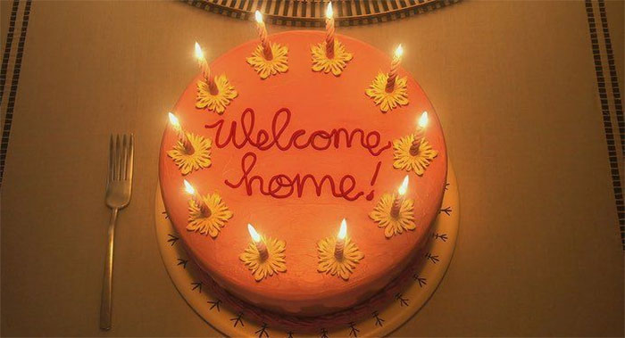 In Coraline, The “Welcome Home” Cake Features A Double Loop On The O. According To Graphology, A Double Loop On A Lower Case O Means That The Person Who Wrote It Is Lying. There Is Only One Double Loop, Meaning She Is Welcome But She Is Not Home