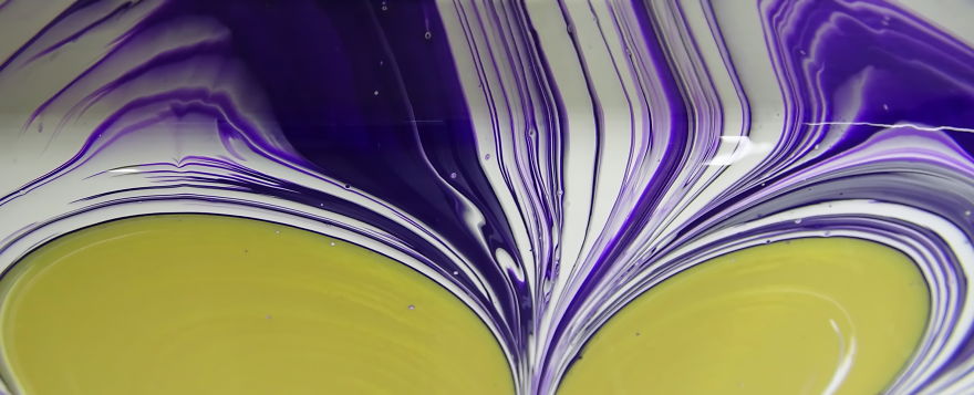 Paint Kiss With Violet, White And Gold ~ Spin Art ~ Acrylic Pour Painting Paint Kiss With Violet, White And Gold ~ Spin Art ~ Acrylic Pour Painting