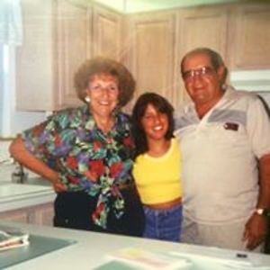 nicoledenardo avatar