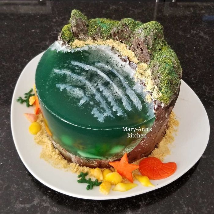 Paradise-Island-Cake-Art
