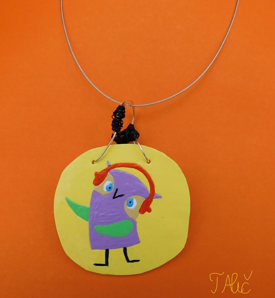 Handmade Necklace: Dancing Owl