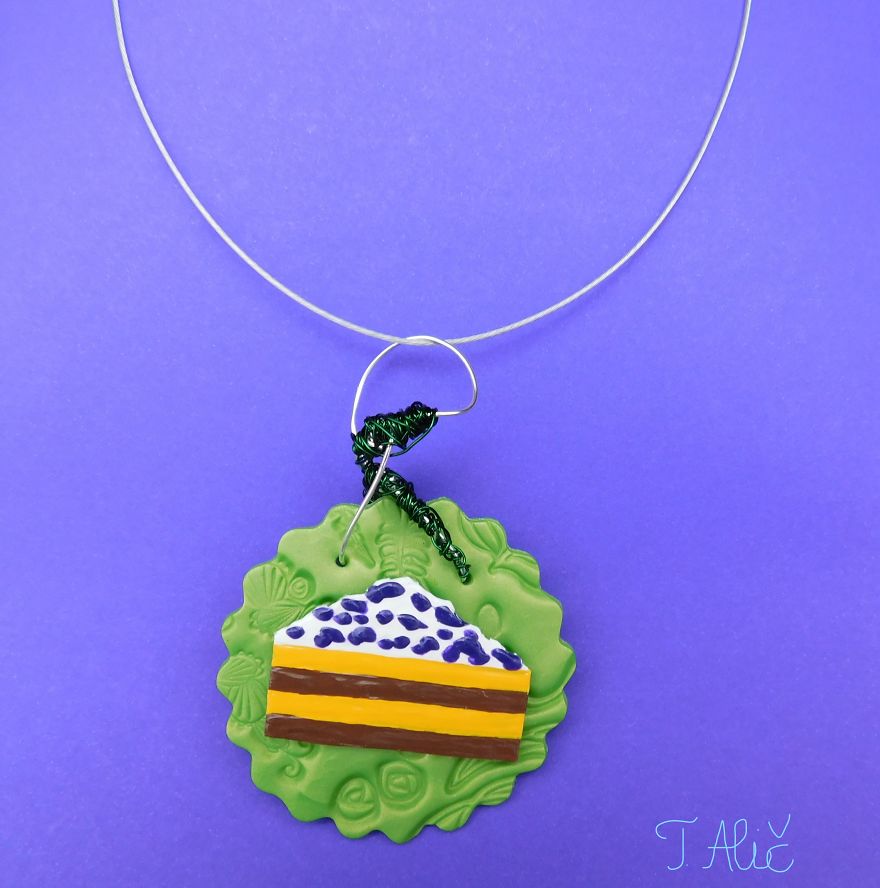 Handmade Necklace: Cake