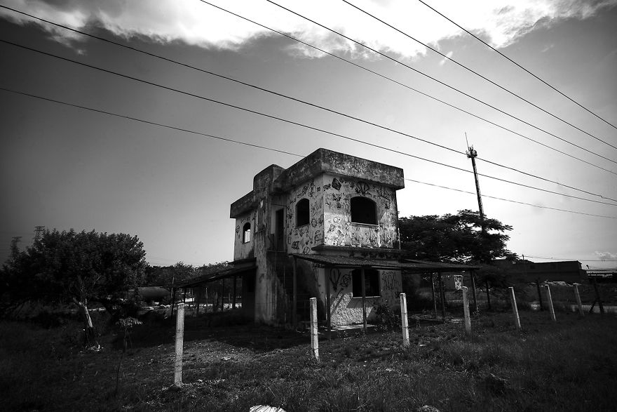 Brazilian Photographer Captures The Abandoned Dream Of Home Ownership