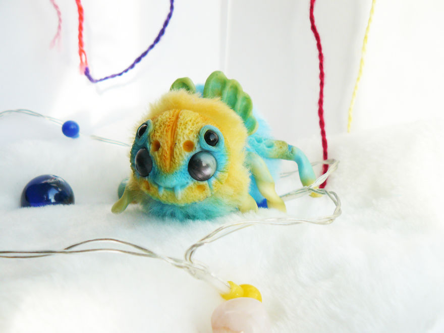 Beginner-Toymaker-Cute-Creepy-Toys-Lelea-Creatures