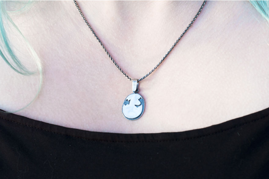 Jeweler Makes Dinosaur Collection