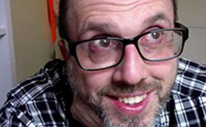 Bartender Mercilessly Kicks Out A Polite Nazi Customer Out Of His Bar And Explains Why It's Important To Do So