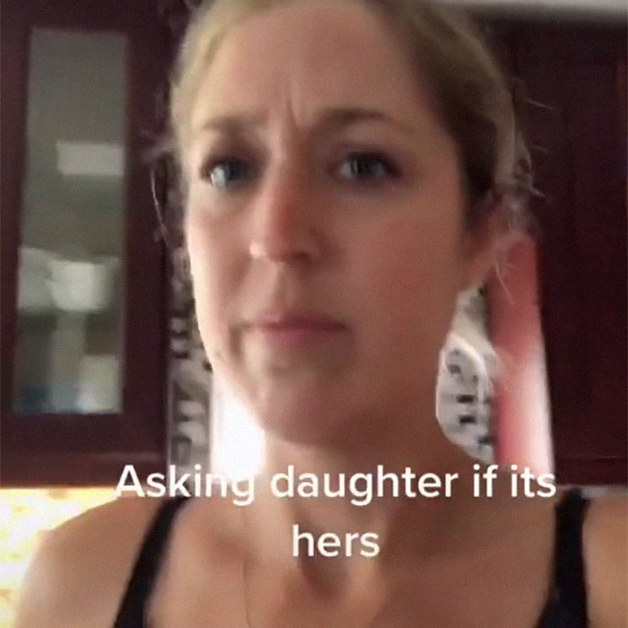 Mom Shares How She Reacted To Her Teen Daughter's Pregnancy And People Are Praising Her Parenting Skills