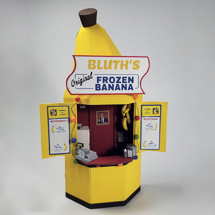 I Made A Tiny Model Of The Banana Stand From “Arrested Development” Down To The Tiniest Bits (7 Pics)