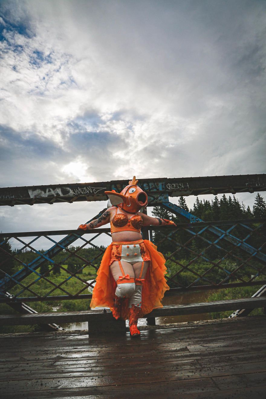 Magikarp Cosplay Inspired By Noflutter Artwork Comes To Life!