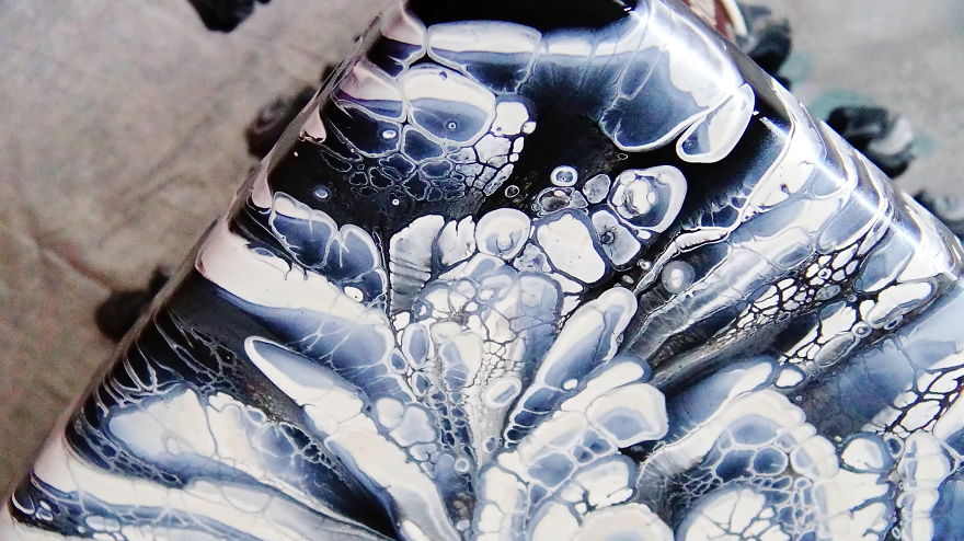 Black & White & Pearl ~ Spin Art ~ Cup Bottom Reverse Flower Dip ~ Acrylic Pour Painting Black & White & Pearl ~ Spin Art ~ Cup Bottom Reverse Flower Dip ~ Acrylic Pour Painting