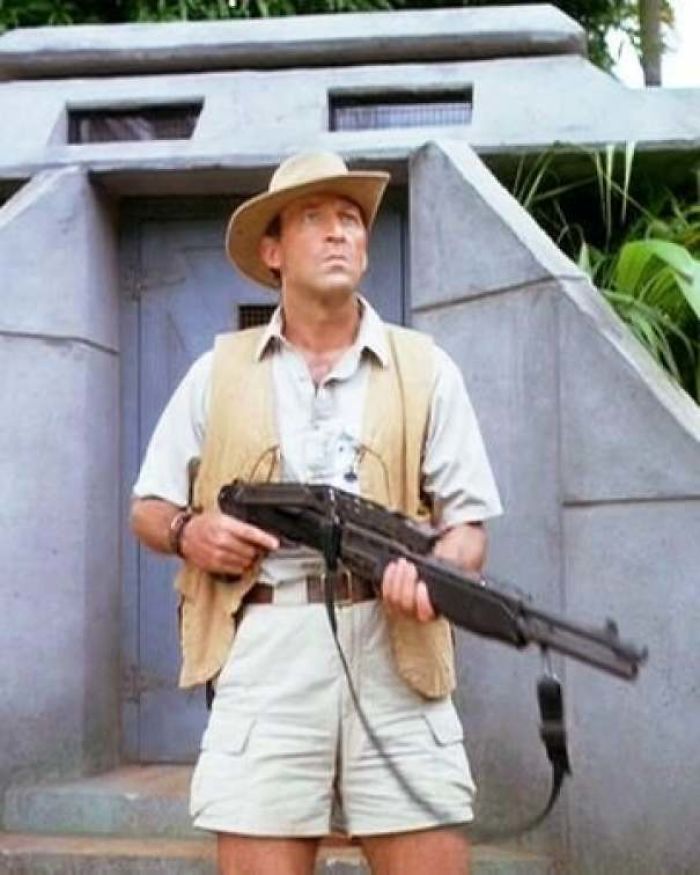 Robert Muldoon Was The Gamekeeper/Head Of Security In Jurassic Park(1993). The Name Muldoon Originates From The Irish Maoldún Meaning Chief Of The Fortress