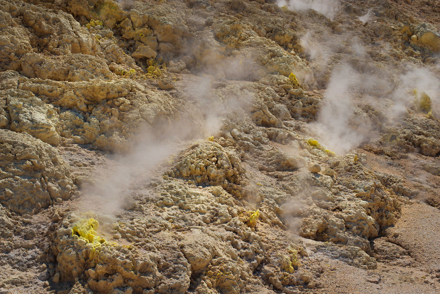I Had An Opportunity To Visit The World's Largest Hydrothermal Crater (16 Pics)