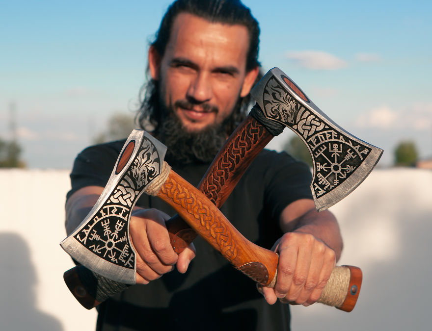 Custom Viking Axe Artist