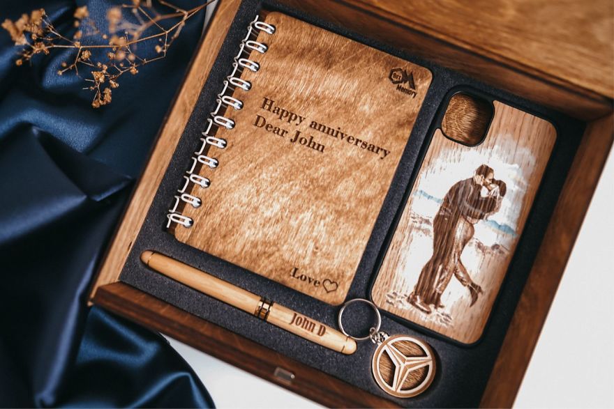 5th Anniversary Gift, Wooden Memory Box, Personalized Cigar Box, Groomsmen Gift Set, Wood Gift Box, Groomsman Gift Box, Anniversary Gift Box 5th Anniversary Gift, Wooden Memory Box, Personalized Cigar Box, Groomsmen Gift Set, Wood Gift Box, Groomsman Gift Box, Anniversary Gift Box