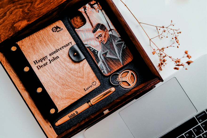 5th Anniversary Gift, Wooden Memory Box, Personalized Cigar Box, Groomsmen Gift Set, Wood Gift Box, Groomsman Gift Box, Anniversary Gift Box 5th Anniversary Gift, Wooden Memory Box, Personalized Cigar Box, Groomsmen Gift Set, Wood Gift Box, Groomsman Gift Box, Anniversary Gift Box
