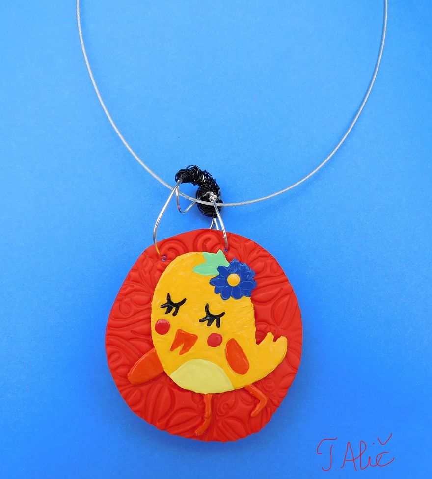 Handmade Necklace: Chick