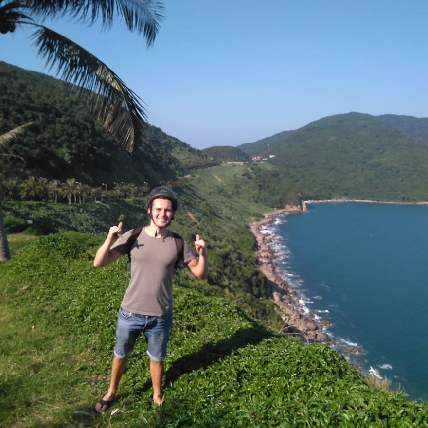 I Changed All Of My Travel Plans And Stayed In Danang, Vietnam For Six Weeks Instead Of Six Days