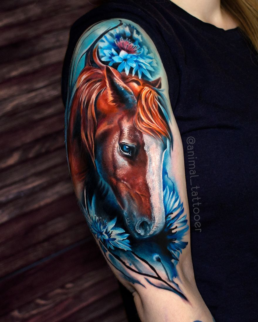 Russian Tattoo Artist Makes Amazing Realistic Tattoos Animal