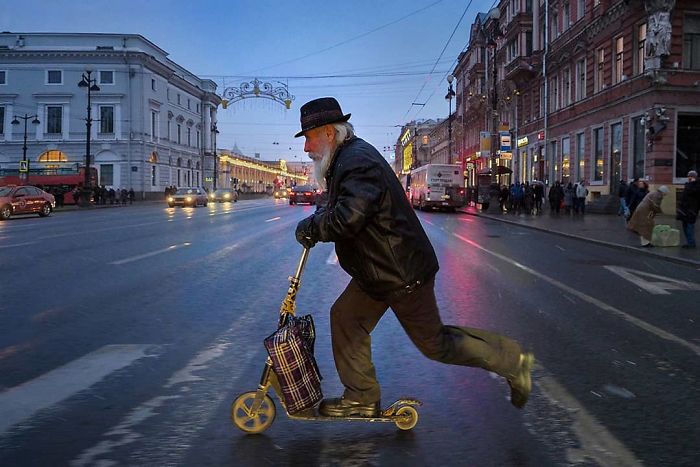 This Is What Russia Really Looks Like: 30 Honest And Bizarre Photos By Aleksandr Petrosyan