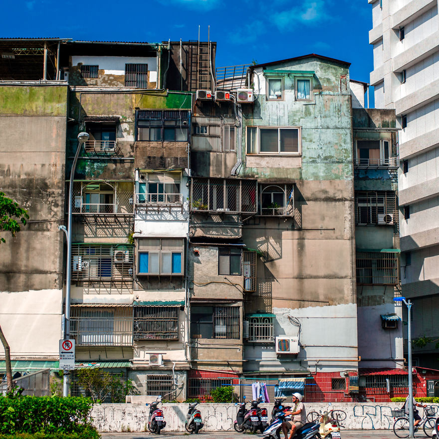 I Explored Taipei's Urban Hells