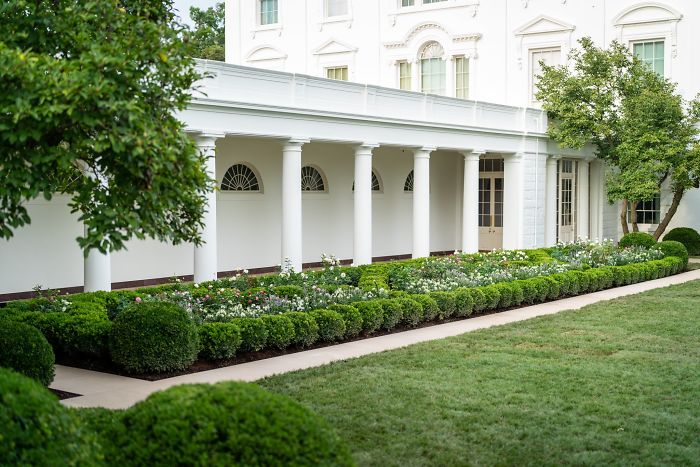 Master Gardener Defends Melania’s White House Garden Restoration, And They Might Change Your Opinion