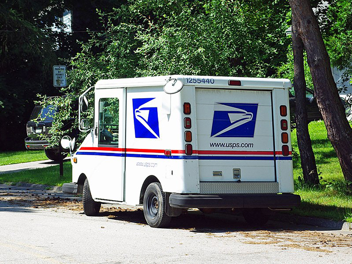 30 Postal Workers On Reddit Reveal The Things They Wish Customers Did