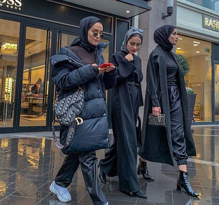 Someone Starts A ‘Best Dressed Hijabi Edition’ Thread And The Photos Look Too Cool