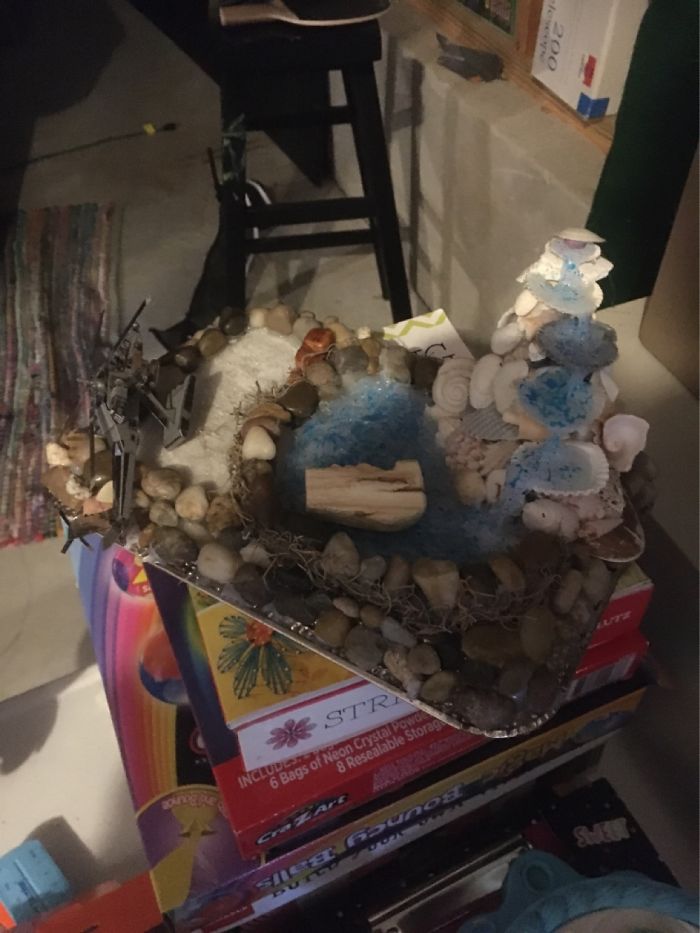 My Favorite Hobby Is Crafting- Sea Shell Waterfall Made From Hot Glue