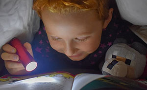 Parents Are Sharing ‘Hacks’ That Make Their Children Read (25 Tweets)