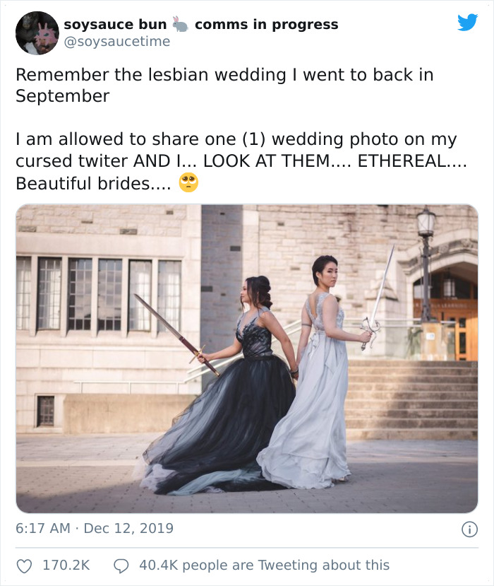 Guest Is Allowed To Share One Pic From This Badass Bisexual Wedding, It Goes Viral So They Reveal More Pics