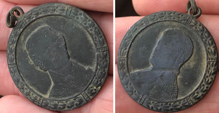 Old Medal Found While Digging In A Garden At A Farm In Eastern Iowa. Wondering About Origin, Age, And Significance