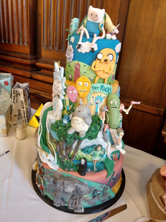 The Wedding I'm At Has The Best Cake I've Ever Seen