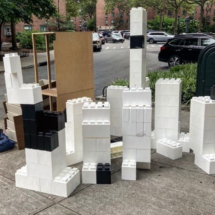 I Guess Stooping Adult-Sized LEGO Says Something About How You’re Getting Through 2020? Either Way, We’re All In. On The 1st Avenue Loop In Stuy Town! #stoopingnyc
