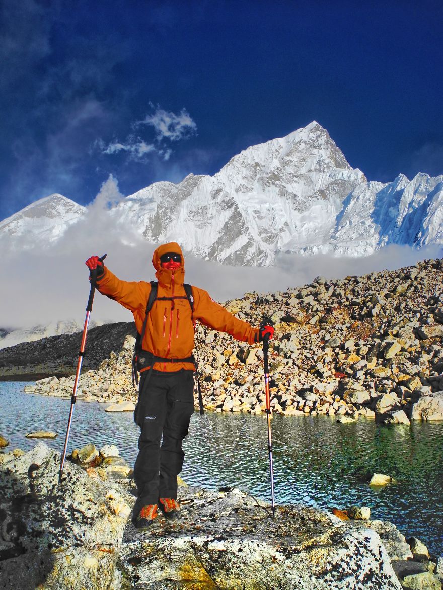 Everest Rocks...