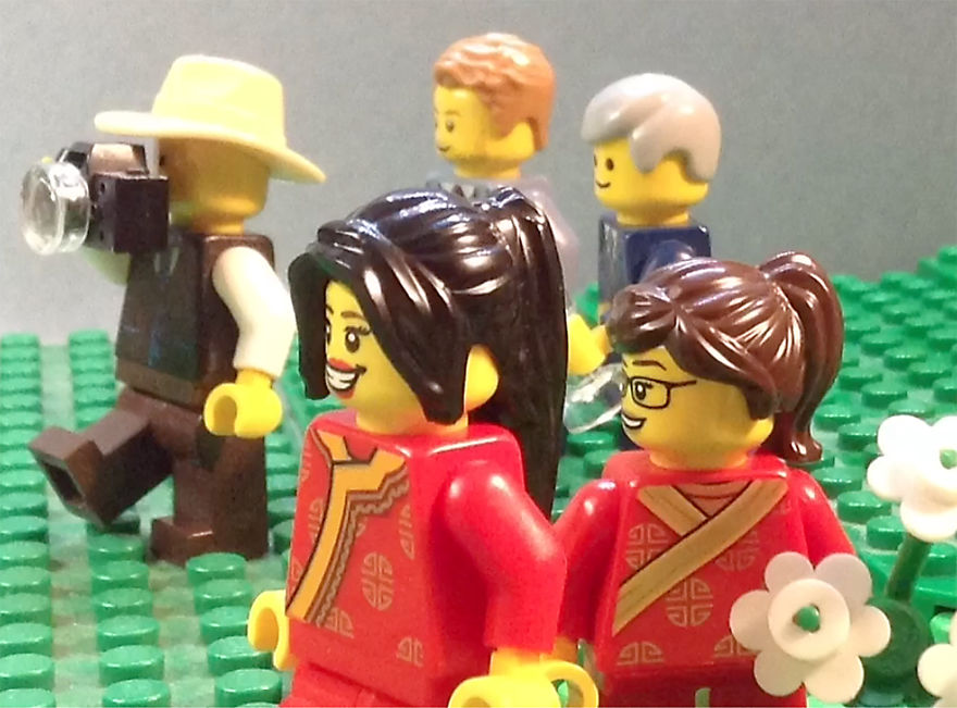 Instagrammer Creates LEGO Wedding Video To Comfort Fiancée's Anxiety