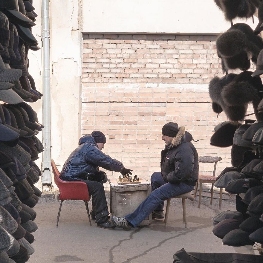 Photographer Reveals Peculiarities Of Russian Daily Life In A Unique Way