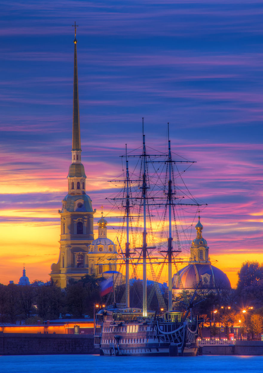 Some Wonderful Photos Of Evening St. Petersburg Ru