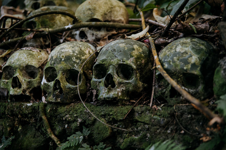 Visiting The Haunted Cemetary Of Trunyan, Bali.