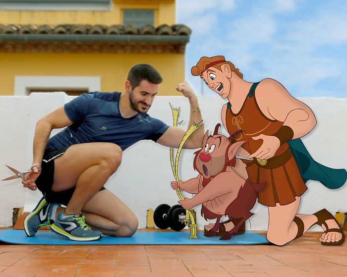 Guy Edits Disney Characters Into His Photos And The Result Looks Like They're Having A Blast (30 Pics)