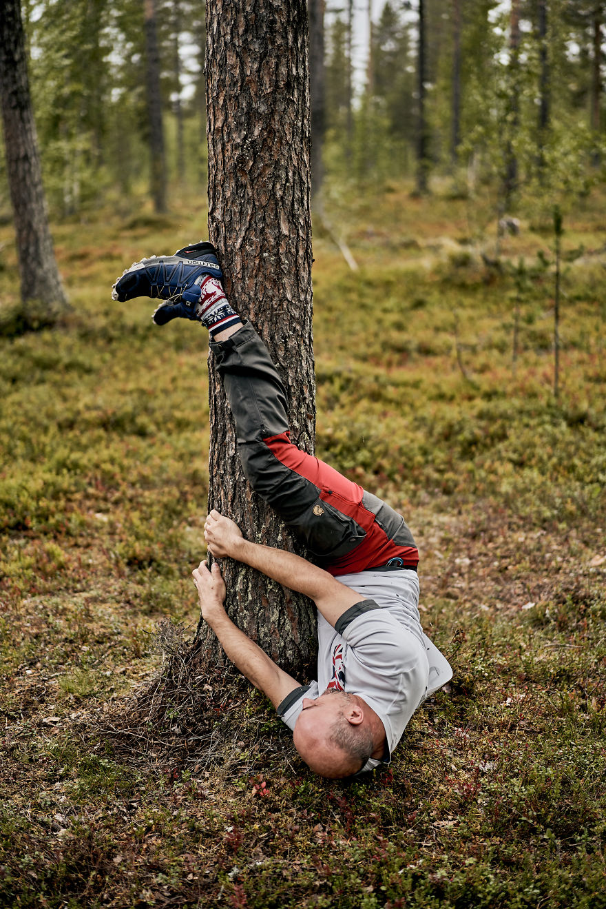 We Organized The First Ever Treehugging World Championship – Now You Can Send In Your Best Hugging Picture For Our World Map Of Trees!