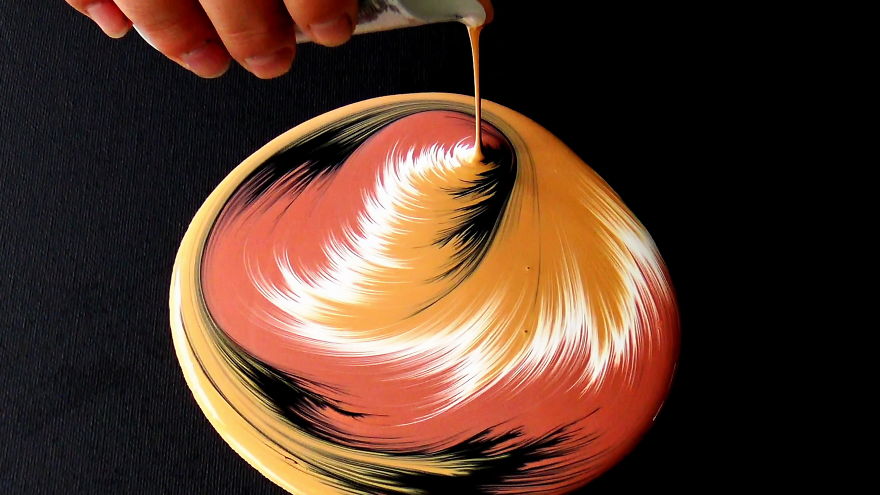 Acrylic Pouring ~ Copper, Gold, Black And White ~ Split Cup Straight Pour Acrylic Pouring ~ Copper, Gold, Black And White ~ Split Cup Straight Pour