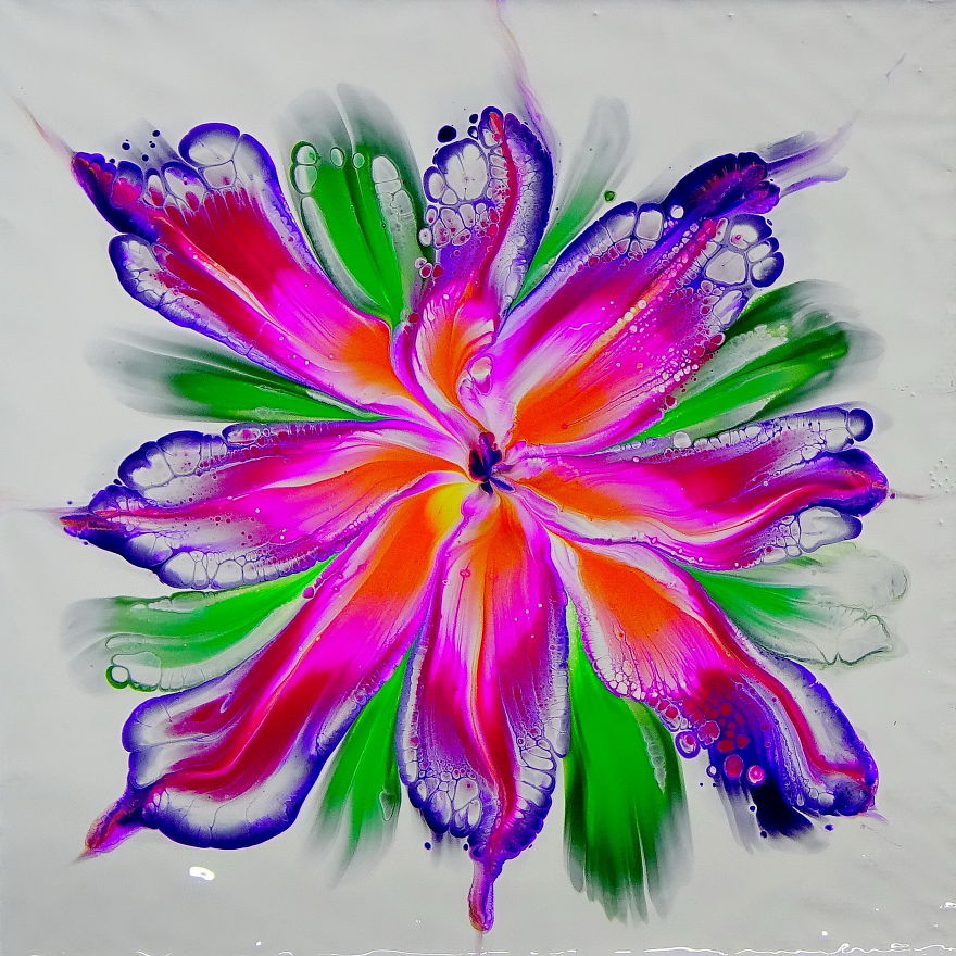 From Puddles To Flower ~ Easy Pour For Beginners ~ Reverse Flower Dip ~ Step By Step Tutorial From Puddles To Flower ~ Easy Pour For Beginners ~ Reverse Flower Dip ~ Step By Step Tutorial