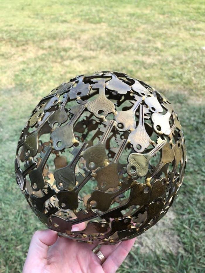 I’m In Love With My New Key Orb That I Found At A Garage Sale In Turley, Ok Today For $3! Handmade And Glorious. It’s Heavy!