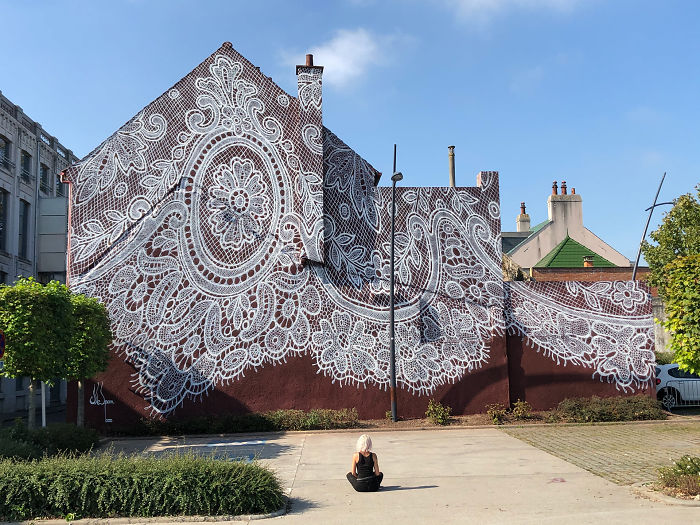Museo dei merletti di Calais, #Un artista ungherese realizza un pizzo murale a Calais